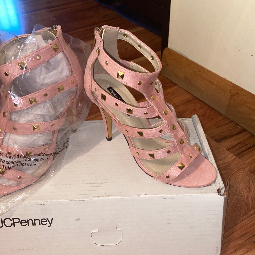 Brand New Michael Antonio Heels